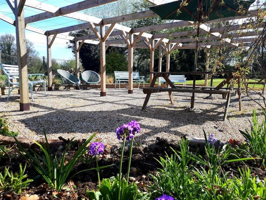 Host & Stay - Clara Cottage Bretforton Экстерьер фото